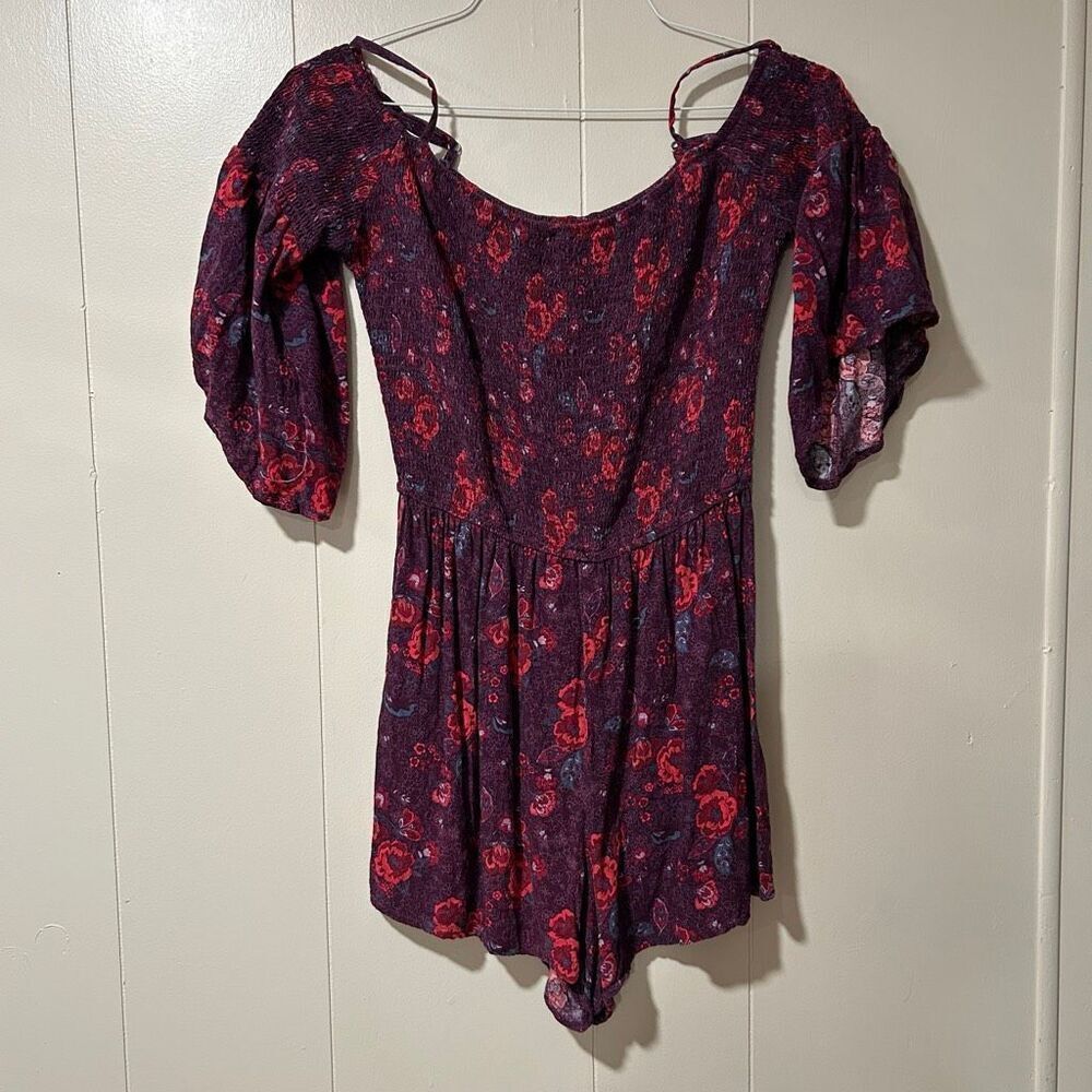 Hollister Floral Off Shoulder Romper Plum Burgundy Puff Sleeve Size L
